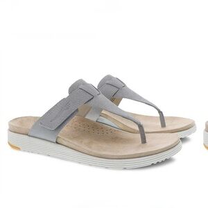 Dansko Women' Cece Pearl Sandal Thong Flat Slide Size 37 6 Gray Leather Gray